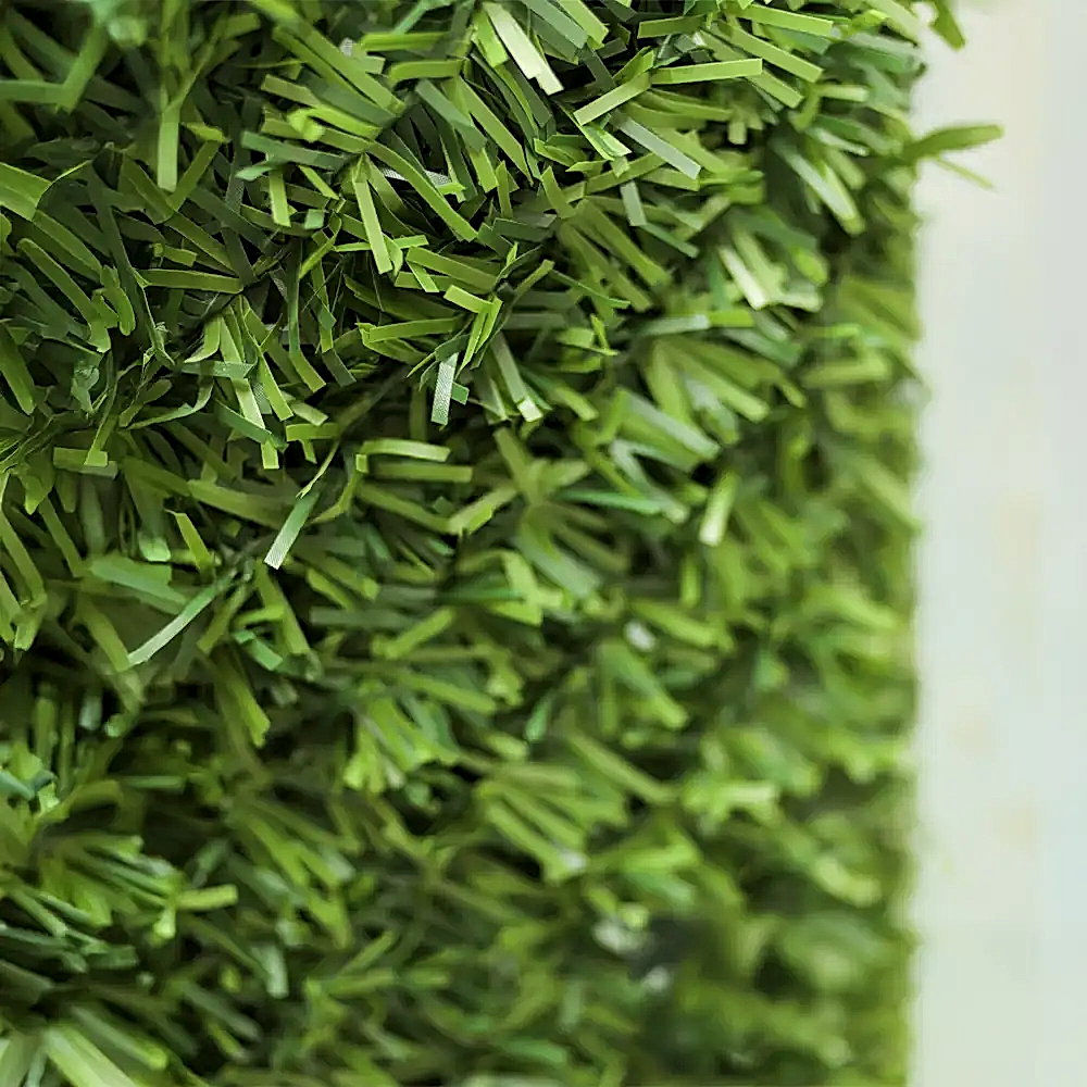 Benefits of Grass Fence for Privacy and Security